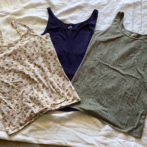 Three Duluth No Yank Tanks